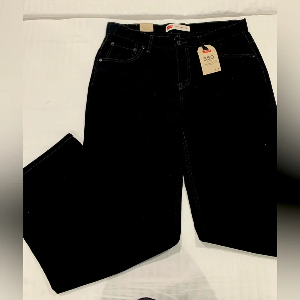 NWT‎ LEVI’S Men’s 550 Relaxed Jean